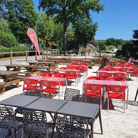Campsite Mobil-home Le Robinson